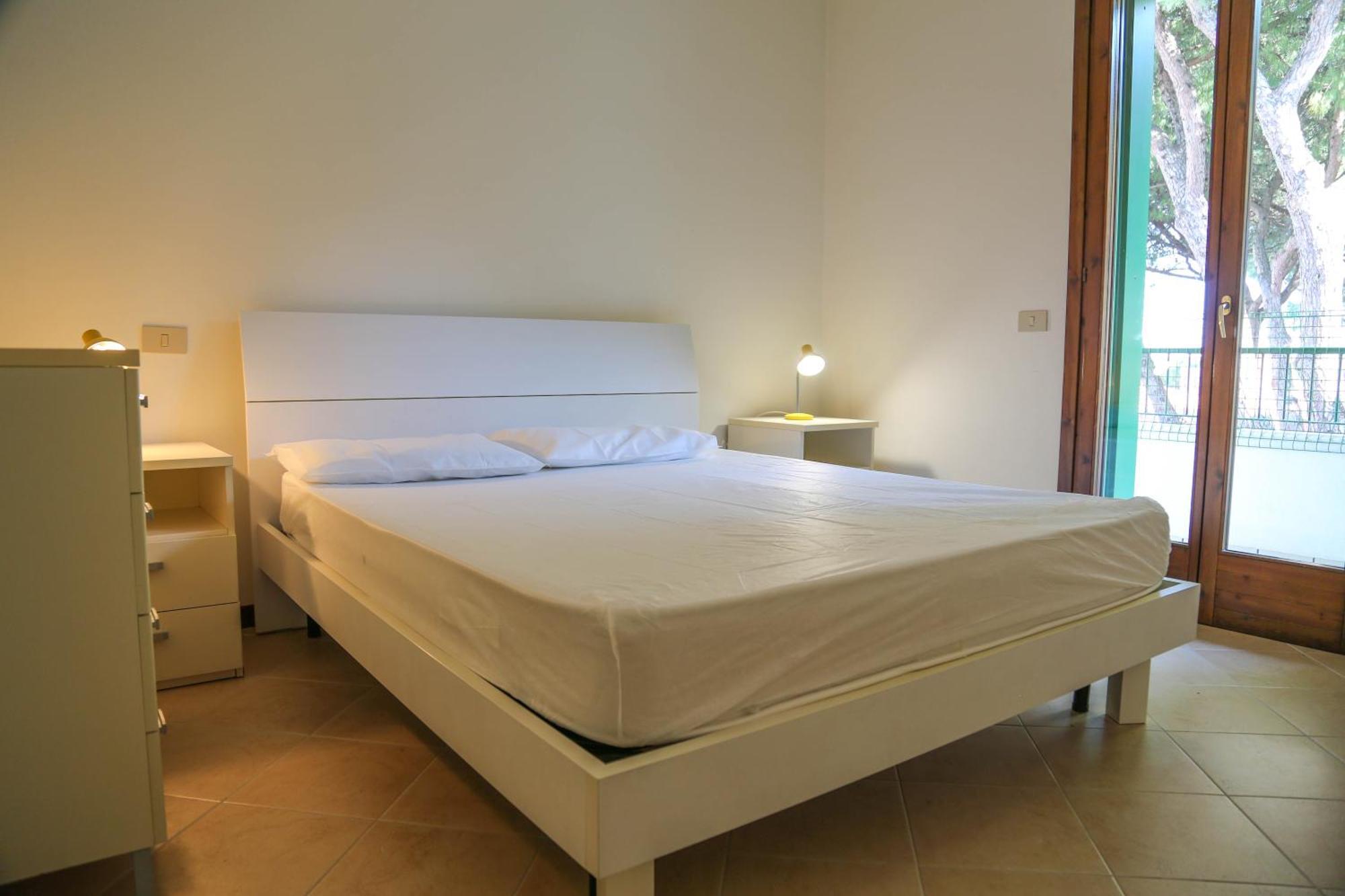 Perla Azzurra 4 *